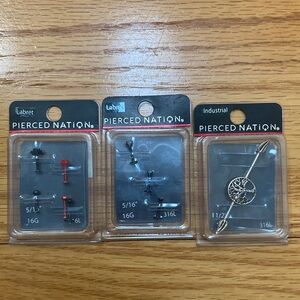 NWT. Spencer's Lip Rings. 16G. 316L studs